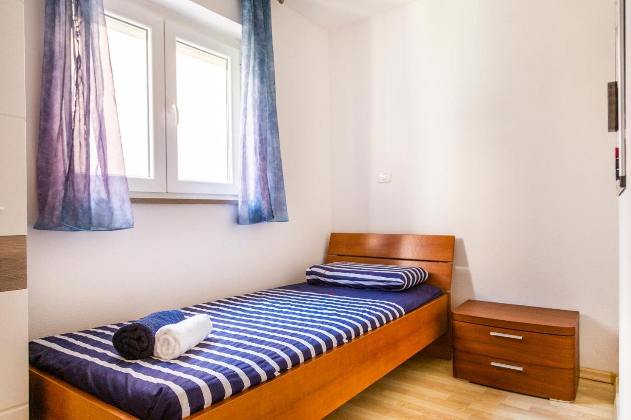 Sunny Old Town Apartment Κόπερ Εξωτερικό φωτογραφία