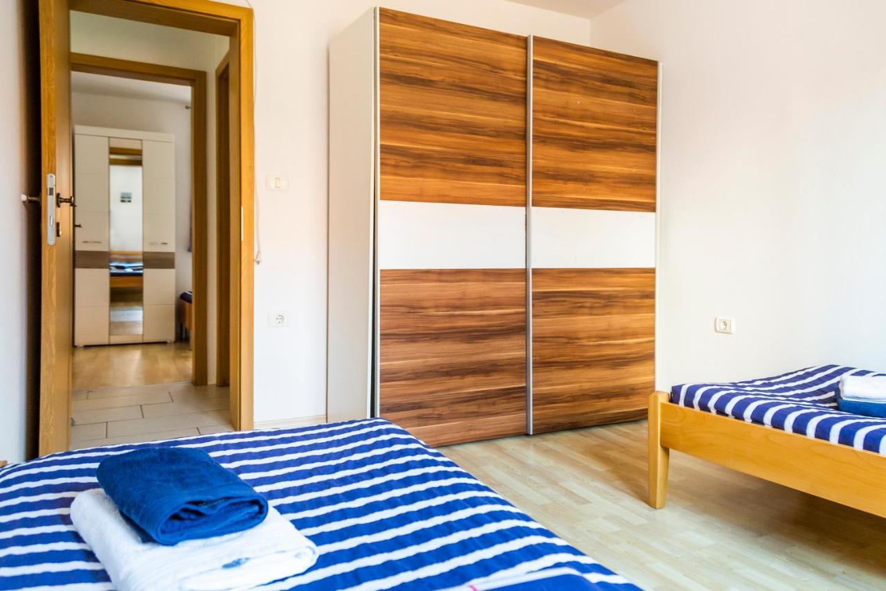 Sunny Old Town Apartment Κόπερ Εξωτερικό φωτογραφία