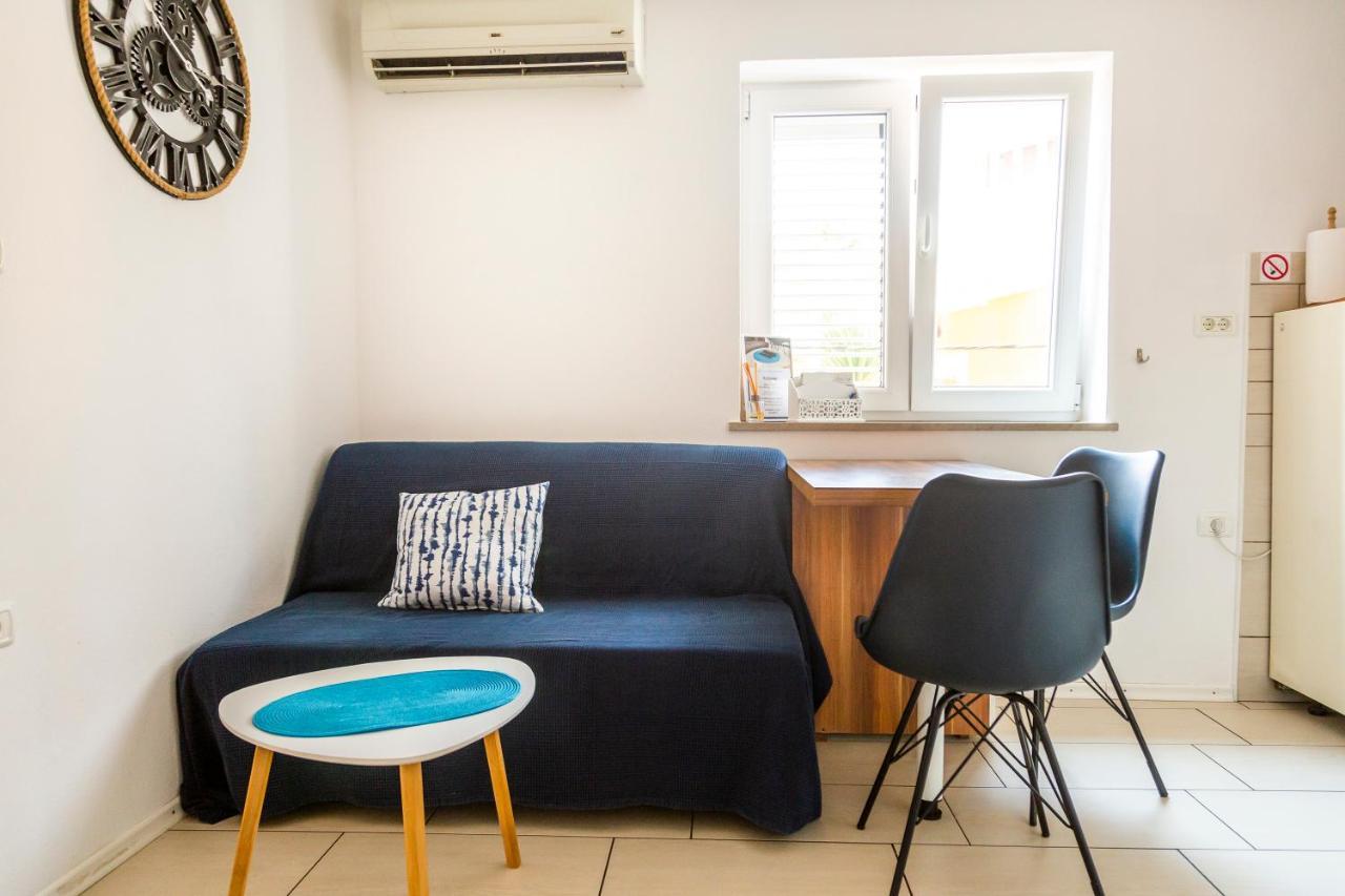 Sunny Old Town Apartment Κόπερ Εξωτερικό φωτογραφία