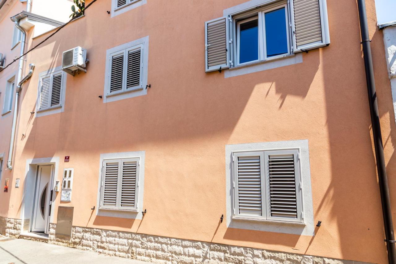 Sunny Old Town Apartment Κόπερ Εξωτερικό φωτογραφία